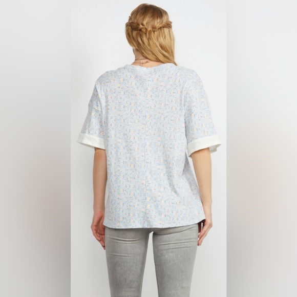 Fashion Nova Crepas Light Blue Top - Picture 2 of 3